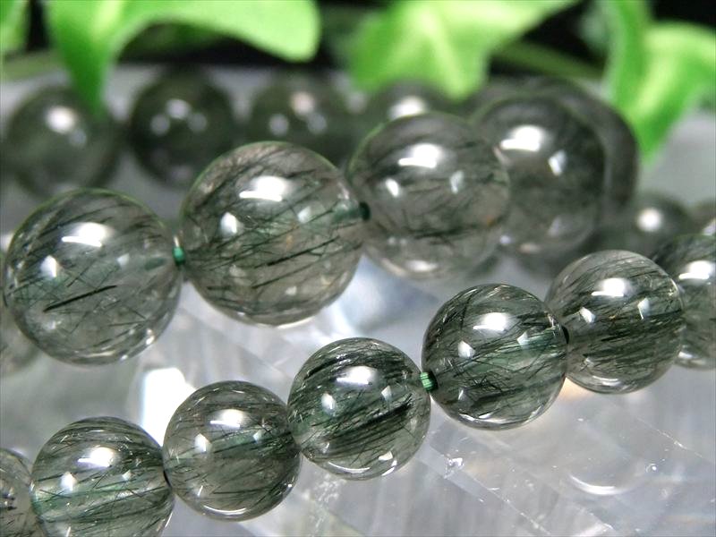注目のモザンビーク産 3A グリーンルチルクォーツ ブレスレット 8mm-8.5mm×23珠前後 濃密×濃緑ルチル 癒しのグリーン 生命力回復クォーツ モザンビーク
