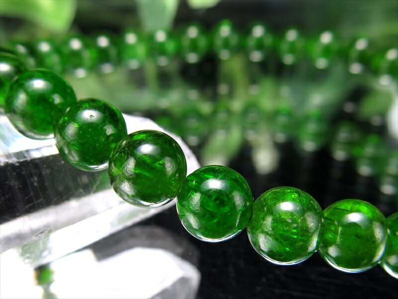 濃縮グリーンカラー3A+ クロムダイオプサイト ブレスレット 6mm-6.5mm×31珠 透明宝石質 自然の癒しを感じる深緑色 知恵と叡智の石 一点もの ロシア産