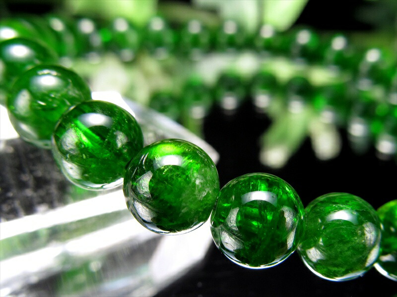 濃縮グリーンカラー3A+ クロムダイオプサイト ブレスレット 7mm-7.5mm×27珠 透明宝石質 自然の癒しを感じる深緑色 知恵と叡智の石 一点もの ロシア産