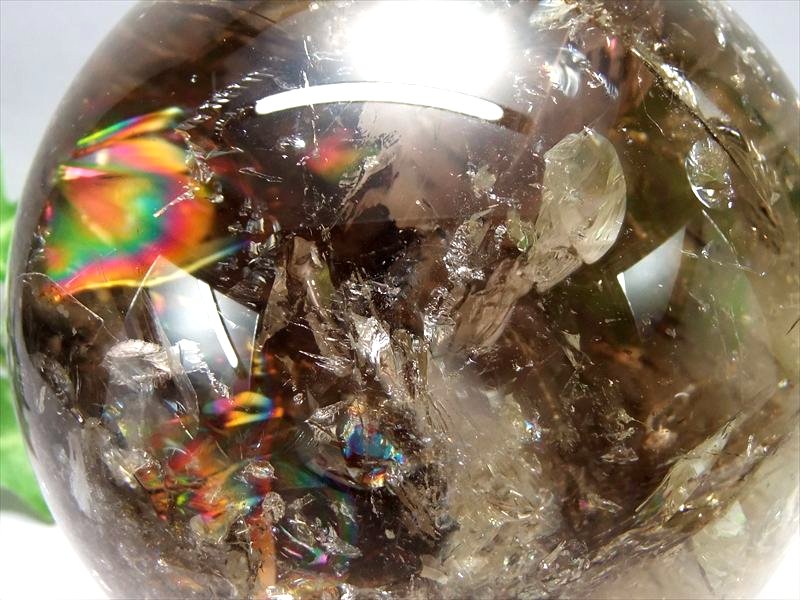 特大サイズ くっきり虹入り アイリス スモーキークォーツ 丸玉 台座付き 直径103.6mm 重さ1505g 魔除け・厄除けのお守りに 茶水晶 レインボーたっぷり