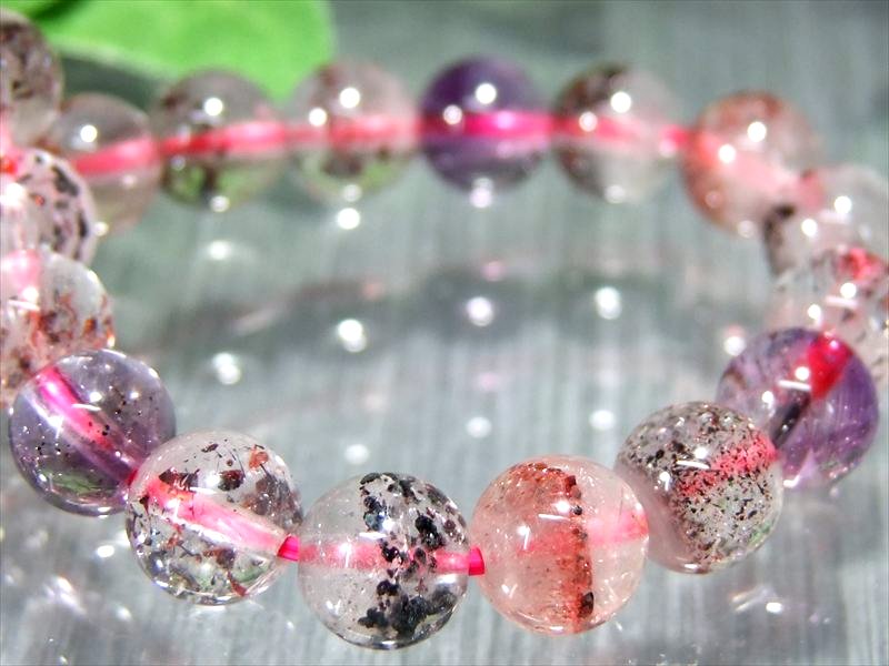 店頭展示中 リング状&ファントム 4A+ スーパーセブン ブレスレット 7mm-7.5mm×26珠 7種類の石の要素が共鳴する パワーストーン 天然石 一点もの ブラジル産