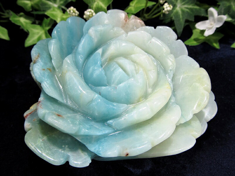 幸運を招く 蒼緑の薔薇 アマゾナイト 薔薇彫刻置物 高さ 46mm 横幅 100mm アマゾナイトがもたらす 言葉と心の調和 可愛らしい 一刀一石彫り 極上一点物