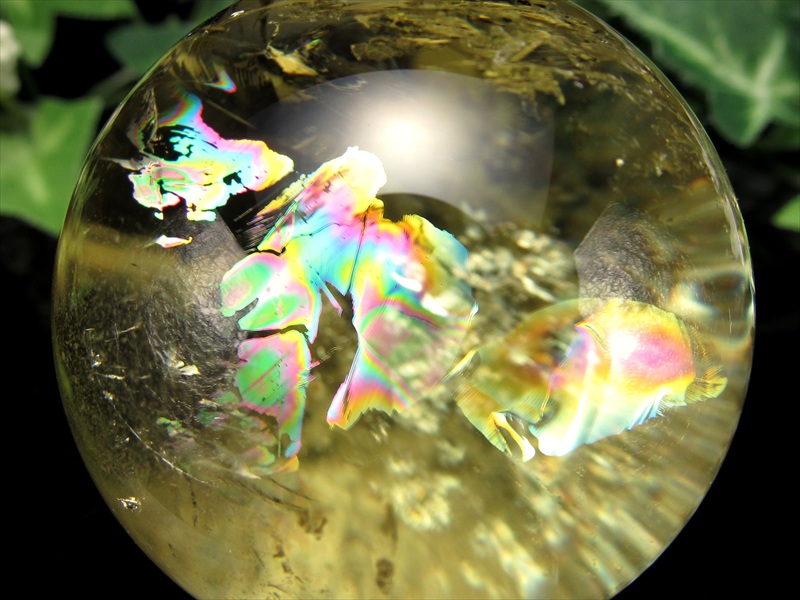 超透明 5A 虹入り シトリン 丸玉 台座付き 直径45mm 重さ130g 透明感抜群 金運 財運 幸運 お守りにも 一点もの ブラジル産 パワーストーン 天然石