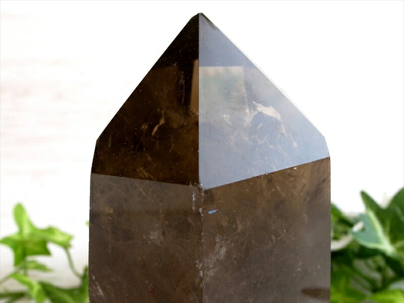 大地のエネルギーを結晶させた 琥珀色の光柱 スモーキークォーツ ポリッシュ ポイント 高さ136mm 重さ 664.5g グラウンディングの石がもたらす