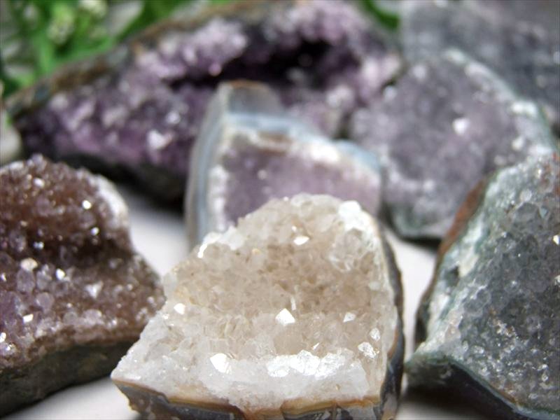 希少 ホワイトアメジスト アメジスト MIXクラスター フラットタイプ 重さ合計808g 美結晶 愛の守護石 浄化やインテリアに 紫水晶 天然石 1点物