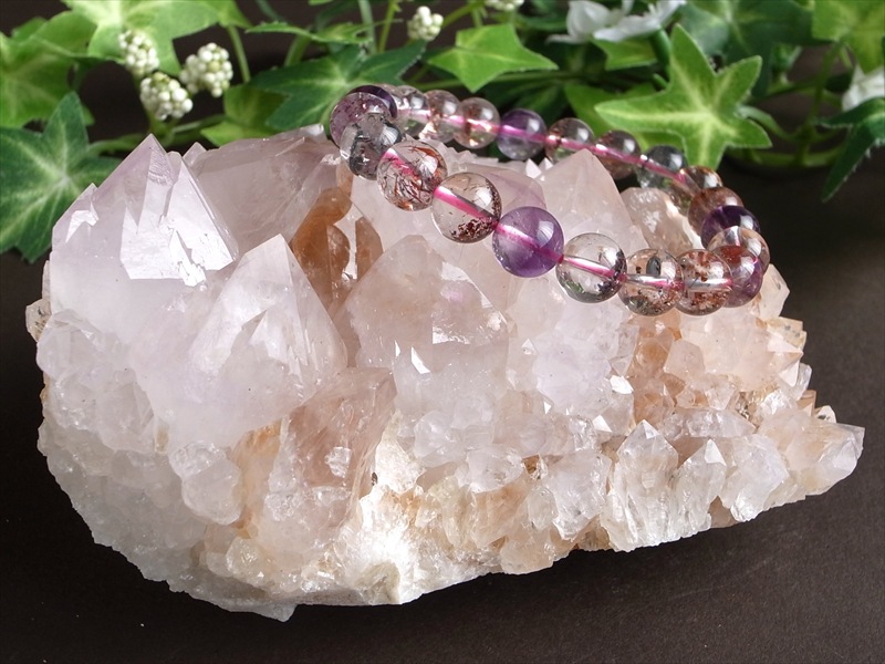 ヒーラーに大人気 4A カクタス アメジスト クラスター原石 最大幅 114mm 重さ 633g 精霊の宿る水晶 紫水晶 サボテンアメジスト 2月 誕生石 1点もの