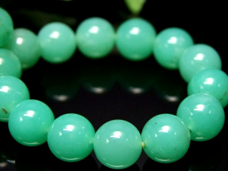 ぷるんと透明感 3A クリソプレーズ ブレスレット 8.5mm-9mm×22珠 隠れた才能を引き出す石 艶やかアップルグリーンの希少石 1点もの オーストラリア産
