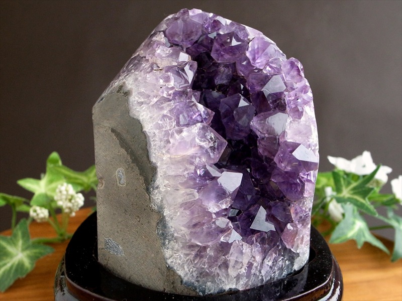 3A アメジスト クラスター 専用木製台座付 高さ120mm 重さ650g 極上 美結晶 愛の守護石 紫水晶 天然石 1点物 ブラジル産 パワーストーン 天然石