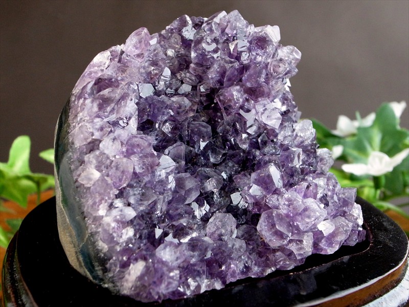 3A アメジスト クラスター 専用木製台座付 高さ98mm 重さ393.5g 極上 美結晶 愛の守護石 紫水晶 天然石 1点物 ブラジル産 パワーストーン 天然石