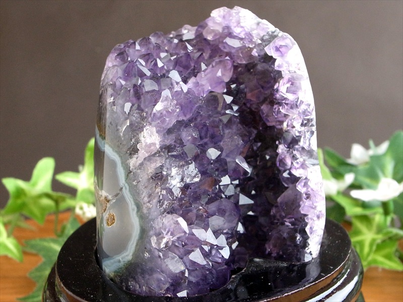 3A アメジスト クラスター 専用木製台座付 高さ104mm 重さ388.5g 極上 美結晶 愛の守護石 紫水晶 天然石 1点物 ブラジル産 パワーストーン 天然石