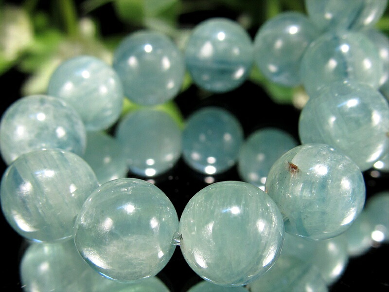 希少 天然グリーンカラー AA グリーンカイヤナイト 藍晶石 ブレスレット 8.5mm-9mm×23珠 流れるシラー効果 美しい多層結晶の輝き 勇気を与える石 一点物