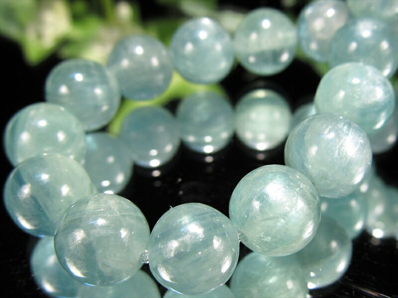 希少 天然グリーンカラー AA グリーンカイヤナイト 藍晶石 ブレスレット 7.5mm-8mm×25珠 流れるシラー効果 美しい多層結晶の輝き 勇気を与える石 ケニア産