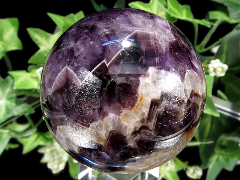 くっきり結晶 シェブロン アメジスト 丸玉 直径54mm 重さ219g くっきり山模様 愛の守護石 癒しと安らぎの石 一点もの 紫水晶 ブラジル産 パワーストーン