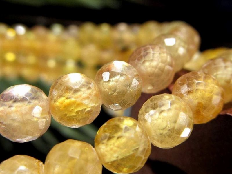 高品質 プクラジストーン イエローサファイア カット ブレスレット 約5.5mm-6.5mm×33珠前後 透明感アリ ガネーシャが宿る石 富と幸福・愛情をもたらす