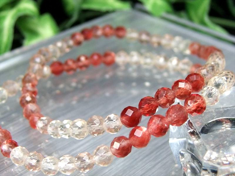 高品質 キラキラカット 5A 超透明グラデーションカラーアンデシン 多面カットブレスレット 4mm-4.5mm×43珠前後 中性長石 本当の自分 に近づく変化を促す石