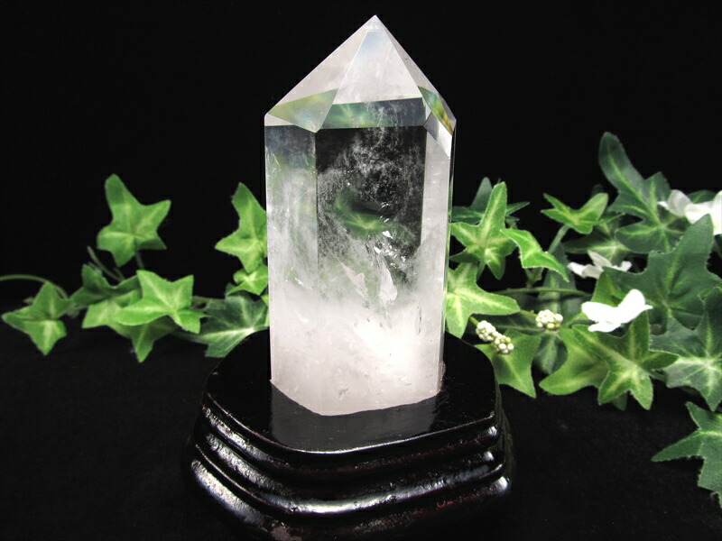 ラダー入り 大人気水晶ポイント 水晶 ポイント 六角柱 専用木製台座付 台座有りの高さ121mm 重さ284.2g 極上超透明 浄化 インテリア一点もの ブラジル産