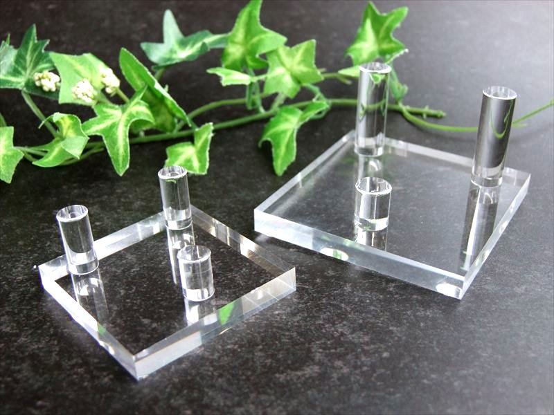 Sサイズ 天然石なんでも台座 マルチディスプレイスタンド 1個売り 幅5cm×5cm 高さ2.5cm 丸玉用台座 プレート原石用台座 使い道自由