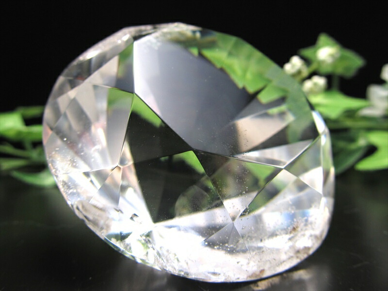 超希少 レムリアンシード贅沢使用 虹入り レムリアン水晶 ダイヤモンドカット ストーン 最大幅 約62.5mm 重さ約165g 大人気ブリリアントカット