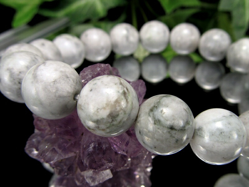 世界最古の翡翠 糸魚川翡翠 糸魚川翡翠 ブレスレット 桐箱付 11.5mm-12mm×18珠 日本の国石 翡翠 成功と繁栄の象徴 5月の誕生石 糸魚川 翡翠 ひすい ヒスイ