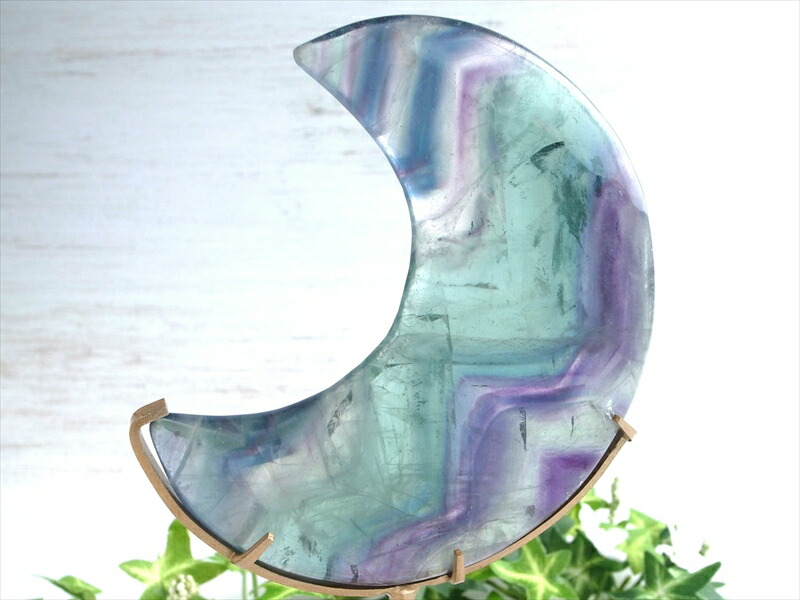 マルチカラーフローライト クレセントムーン 三日月型 置物 重さ約412.5g 心身のバランスを正常に保ち自然体へと導く石 インテリアや贈り物に アメリカ産