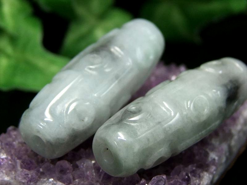 成功と繁栄の象徴 グリーンジェイド 翡翠 九眼天珠 1個売り 長さ約31mm-35mm 立身出世・願望実現・合格祈願・必勝祈願 伝統的な天然石 ミャンマー産