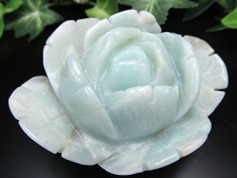 幸運を招く 蒼緑の薔薇 アマゾナイト 薔薇彫刻置物 高さ 78mm 横幅 195mm アマゾナイトがもたらす 言葉と心の調和 可愛らしい 一刀一石彫り 極上一点物