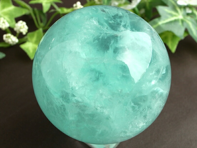 高品質 蛍光 グリーン フローライト 丸玉 台座付 直径59mm 重さ371g 大人気丸玉 天才の石 つやつや光沢 一点もの 蛍石 アメリカ産 パワーストーン 天然石
