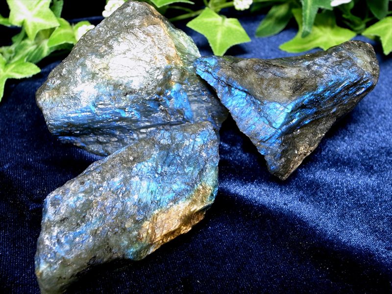 高品質 ラブラドライト ラフ原石 1個売り 110g-130g まるでオーロラ 神秘的なレインボーシラー マダガスカル産 パワーストーン 天然石