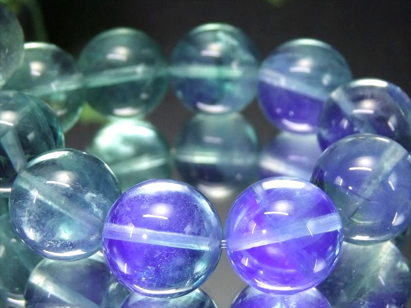 強蛍光 虹入り 5A グリーンフローライト 蛍石 ブレスレット 14mm-15mm×16珠 鮮やかブルー 超透明 青緑の美しい蛍石 アメリカ産 パワーストーン 天然石