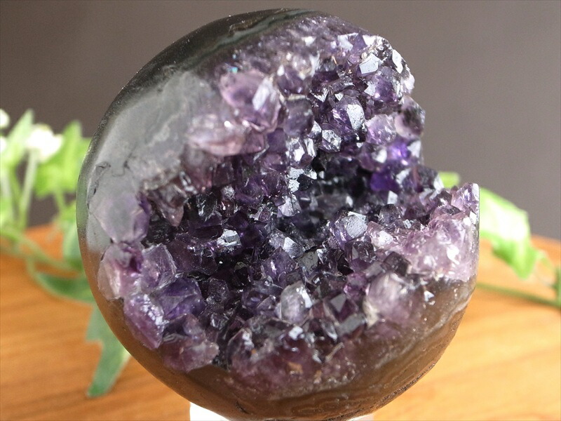 レアな笑口のアメジスト アメジスト 笑口 紫水晶 丸玉 台座付 直径 60mm 重さ 254g 透明 愛の守護石 癒しと安らぎの石 一点もの ウルグアイ産 パワーストーン
