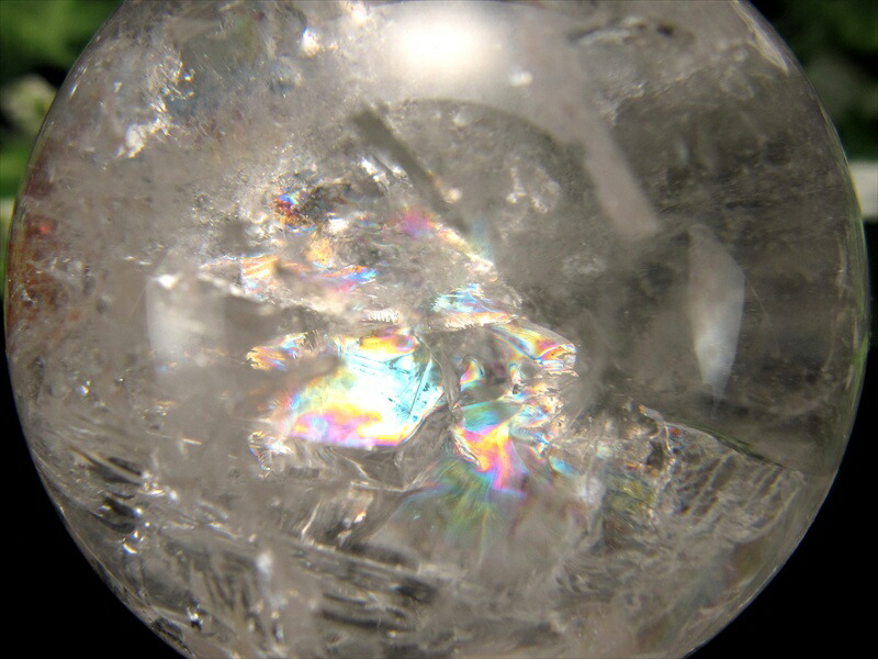 透明感抜群 5A 虹入り レムリアン水晶 丸玉 台座付 φ43mm 重さ114g 古代の叡智を封じ込めた水晶 レムリアンクリスタル レインボー水晶 レインボー丸玉