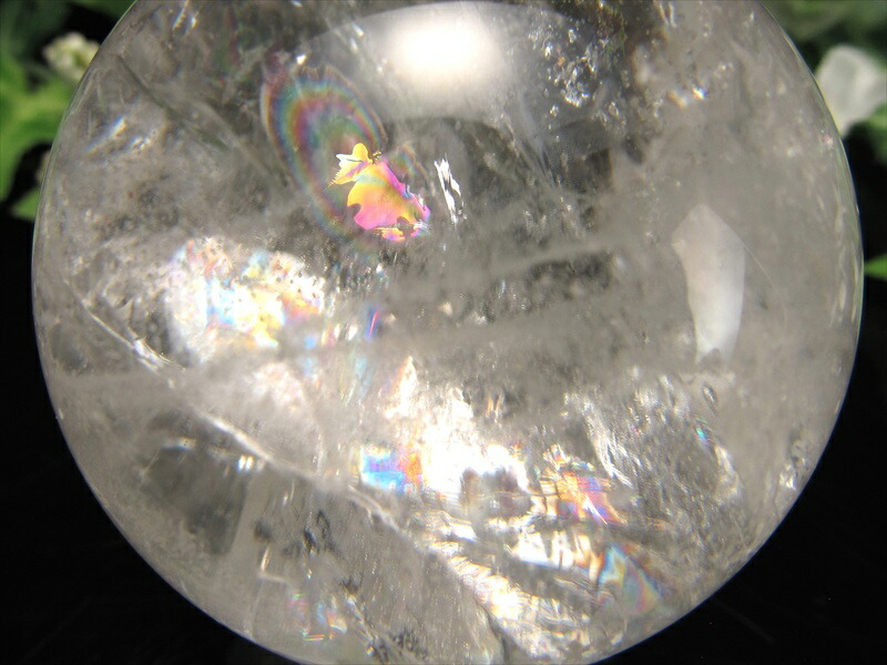透明感抜群 虹入り 5A レムリアン水晶 丸玉 台座付 φ54mm 重さ218g 古代の叡智を封じ込めた水晶 レムリアンクリスタル レインボー水晶 レインボー丸玉