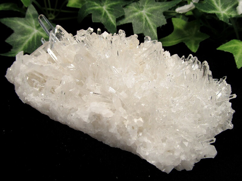 四川水晶 針状 水晶クラスター 最大幅108mm 重さ207g クォーツ 超人気針状群生 ブレスの浄化 原石 1点もの 四川省産 パワーストーン 天然石