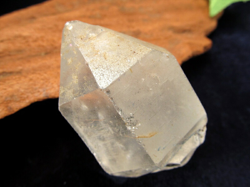 太古の水入り 水入り 水晶 原石 最大幅47mm 重さ50.6g 強力な癒しの力 古代の水を封入した水晶 最強のお守り 1点物 雲南省産 パワーストーン 天然石
