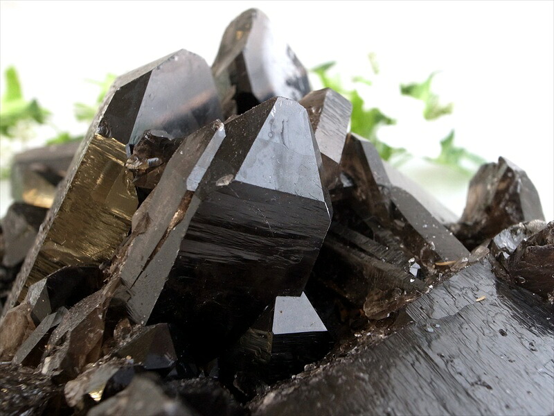 天然の黒光り 天然 黒水晶 モリオン クラスター 原石 重さ1009g 最大幅約165mm 大自然の力強さを感じる漆黒の水晶 最強の魔除け・邪気払いの石 1点物