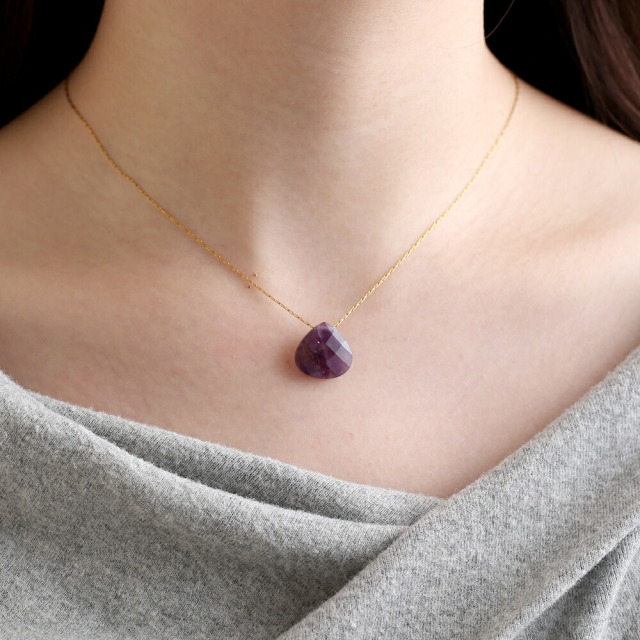 激安宣言 1粒売り 小サイズ 天然水晶 貔貅 ヒキュウ ビーズ石 長さ約13mm 幅約10mm 澄んだ輝きを放つ天然水晶 財運を高める瑞獣 4月の誕生石 ブラジル産