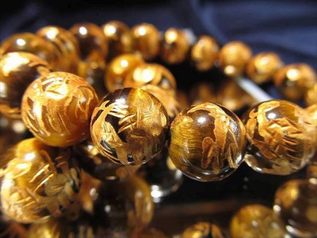 手彫り タイガーアイ金龍彫りブレスレット 12mm-12.5mm×17珠前後 超 