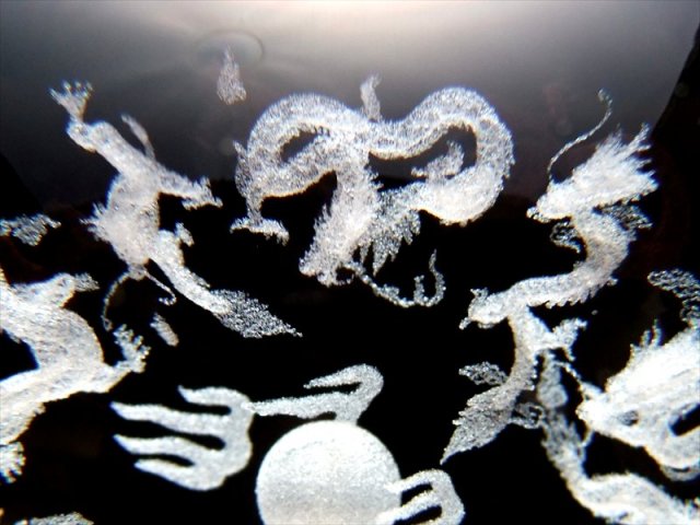 水晶球で見られる霊像　改装復刻版 鳳凰 クリスタルガラス製 丸玉 専用台座付き 直径約80mm