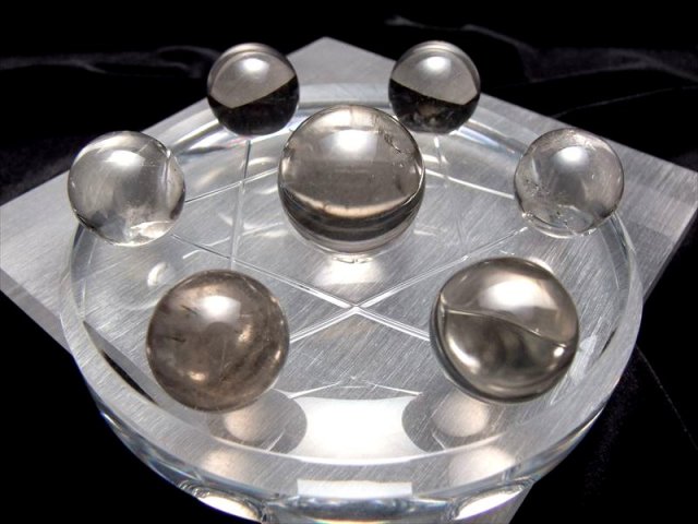 天然スモーキークォーツ 茶水晶 七星陣セット 台座直径120mm 中心の水晶玉 φ約30mm 台座付き 風水 魔除け 厄除け