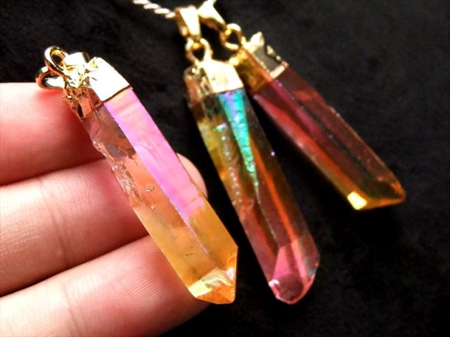 金装飾付き 透明感抜群 ナチュラルポイント ペンダントトップ(ピンク