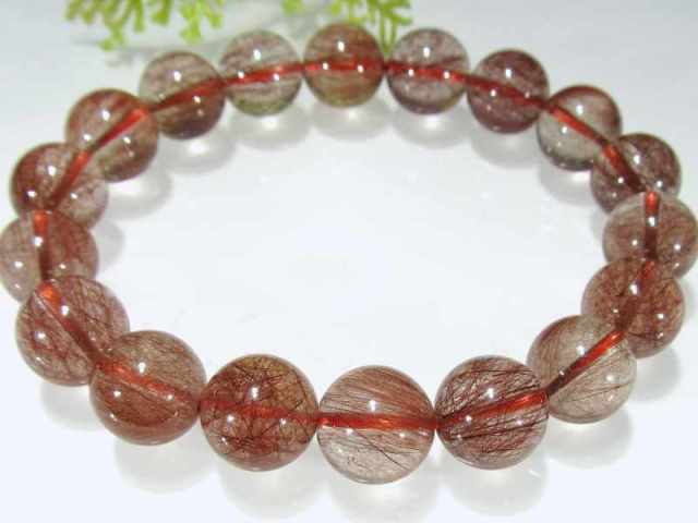 3A レッドルチルクォーツ ブレスレット 11mm-11.5mm×18珠 透明赤針