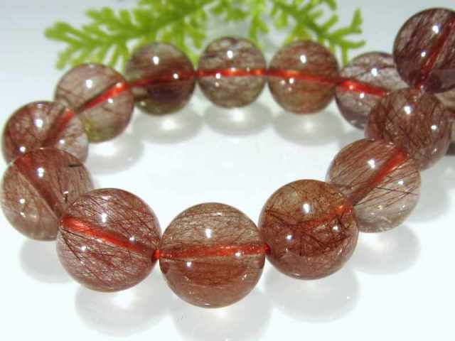 3A レッドルチルクォーツ ブレスレット 11mm-11.5mm×18珠 透明赤針