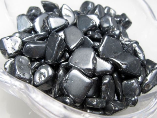 小粒から中粒サイズ テラヘルツ鉱石 さざれ石 100g 約3mm-20mm 激レア 