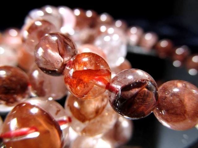 レッドタイプ マニカランクォーツ ブレスレット 約6mm-6.5mm×30珠前後 パワースポットの最高峰ヒマラヤ山脈 ギャランティカード付き