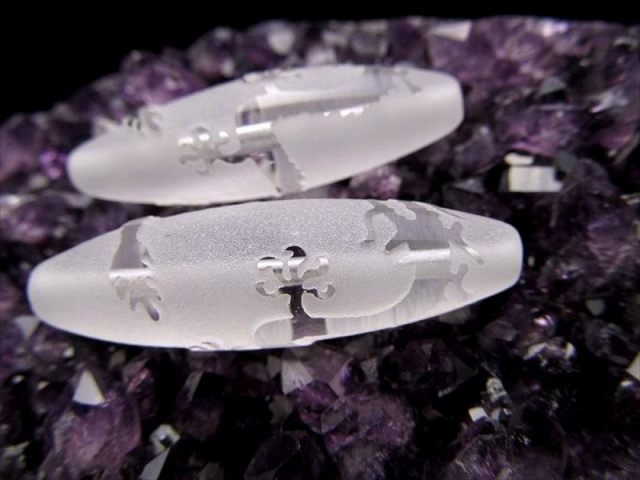 水晶天珠 五本爪 龍神天珠 ごほんづめ りゅうじんてんじゅ 最大長さ約36mm-37mm前後 1個売り 風水開運・諸運隆盛・権力掌中・富財獲得 クリスタル製