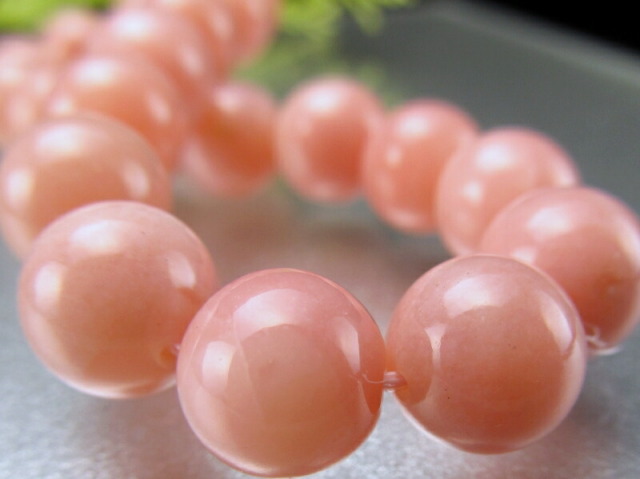 優しいピンク色 ピンクオパール ブレスレット 9mm-9.5mm×21珠 愛と神秘の石 キューピッドストーン 愛と神秘の石 一点もの オーストラリア産