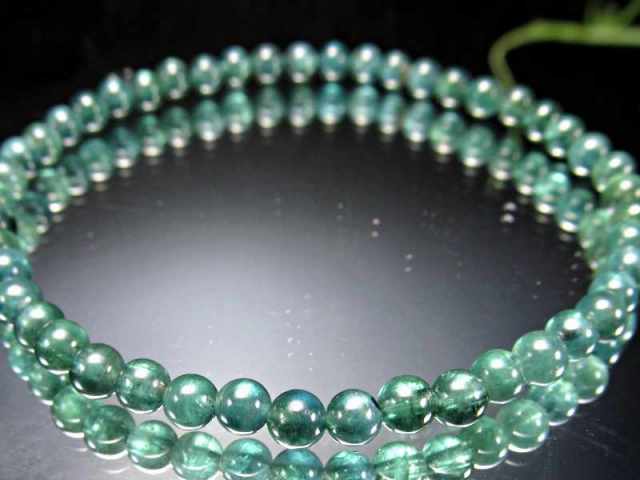 一粒売り 5A ブルートルマリン インディゴライト 約4mm-4.5mm珠 激レア