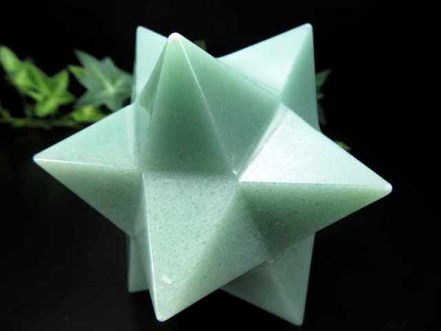 最強形状 アベンチュリン アステロイド 小星型12面体 置き物 最大幅約88mm 約335.5g 五芒星と六芒星と正十二面体を兼ね備える バランスを整える石