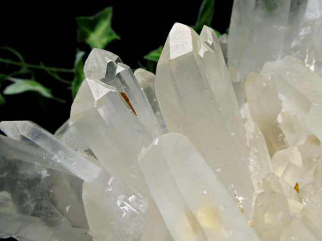 迫力満点!希少な結晶太め マダガスカル産 水晶 クラスター 高さ91mm 重 