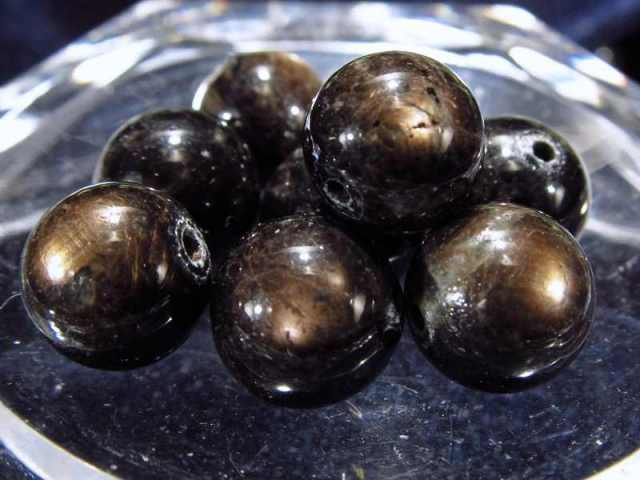 ☆リッチマーブルカラーサファイア 14.5ミリ珠 ビーズN(珍品 SA+) 1粒売り